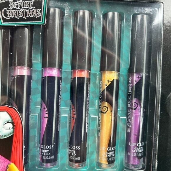 Taste Beauty X Disney The Night Before Christmas Lip Gloss Set - Picture 3 of 4